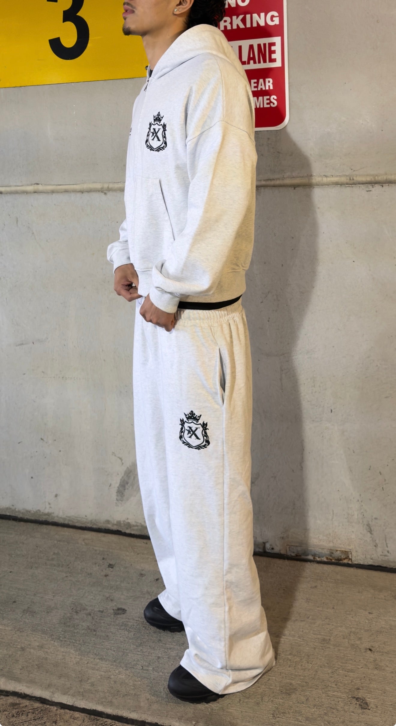 Royal Tracksuit Heather Gray Sweatpants